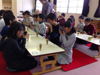 古高取を伝える会：感田小学校でお茶会